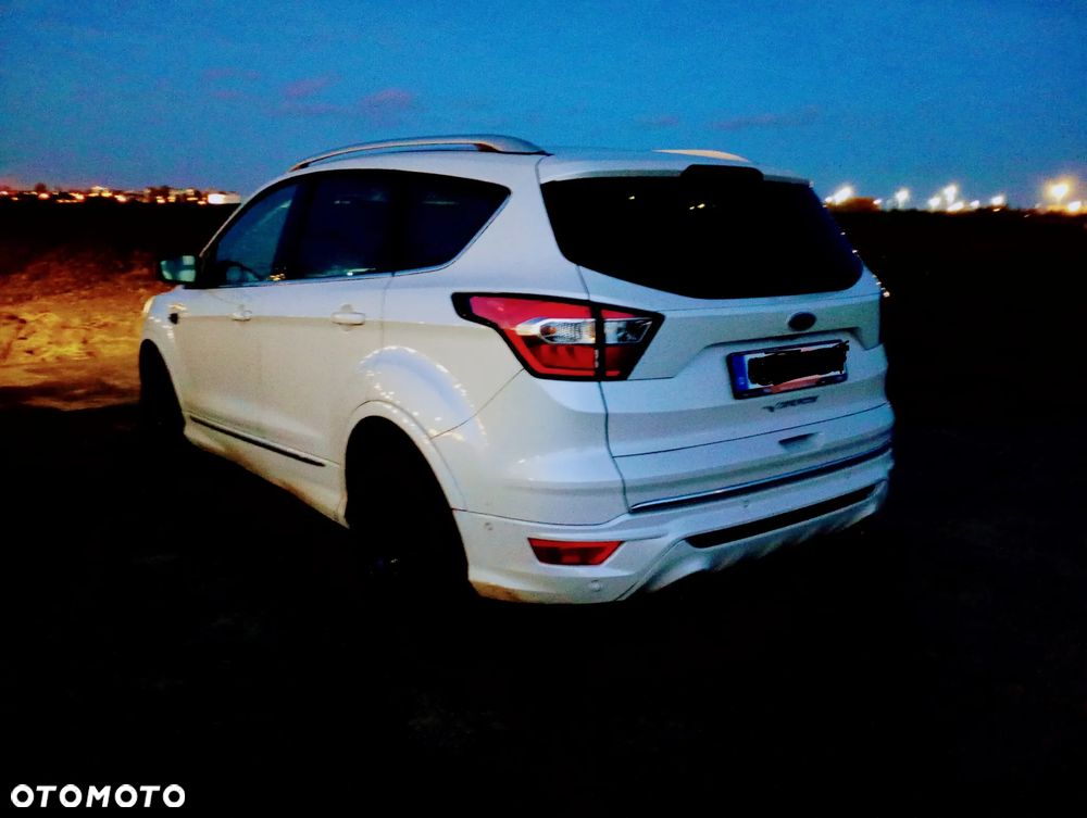 Ford Kuga Vignale 2.0 TDCi AWD - 4