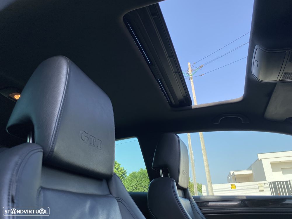 VW Golf 2.0 TSi GTI DSG - 9