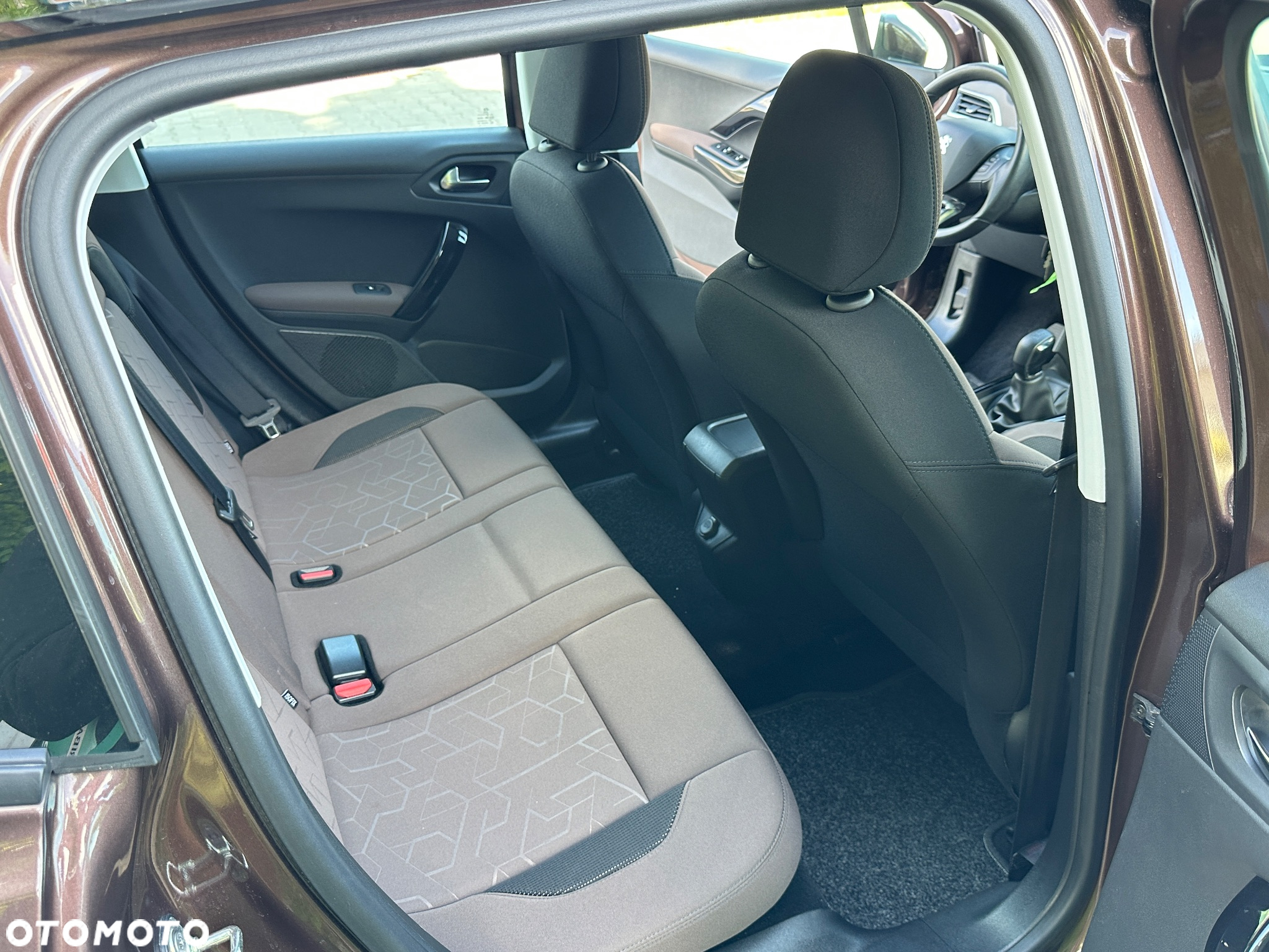 Peugeot 2008 PureTech 82 Allure - 25