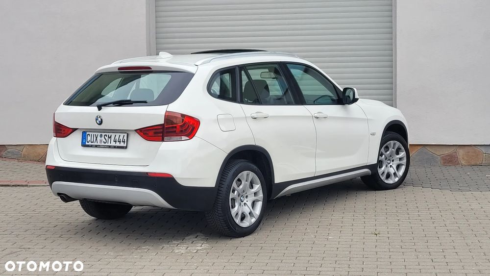 BMW X1 xDrive18d xLine - 14