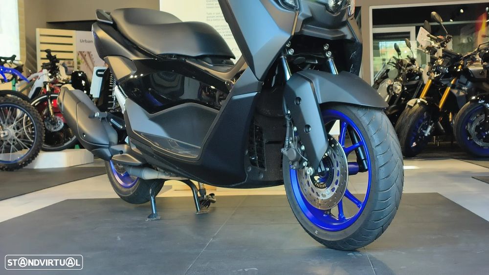 Yamaha NMAX 125 - 4