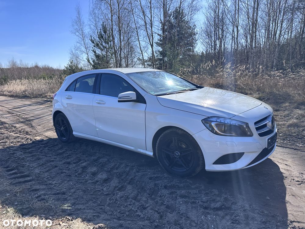 Mercedes-Benz Klasa A 180 BlueEfficiency Edition - 1