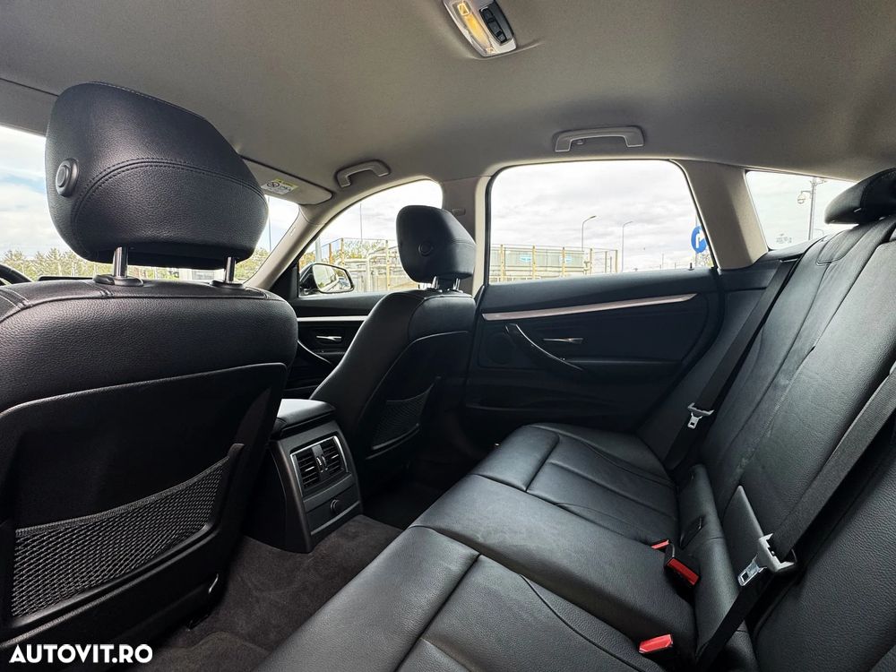 BMW Seria 3 318d Aut. Luxury Line - 12