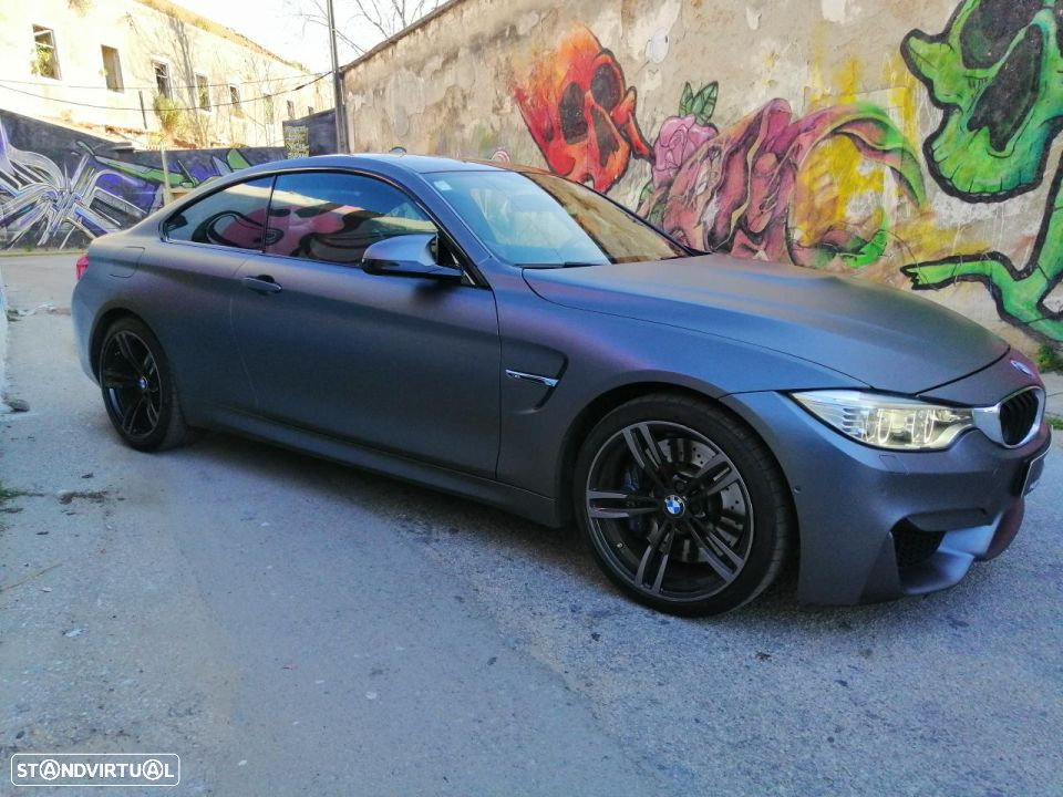 BMW M4 - 4