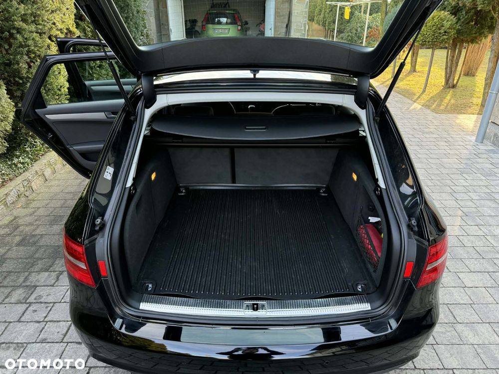 Audi A4 Avant 2.0 TDI DPF multitronic Attraction - 10