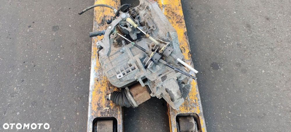 Opel ASTRA 3 H III 1.9 cdti z19DT Manualna skrzynia biegów - 5