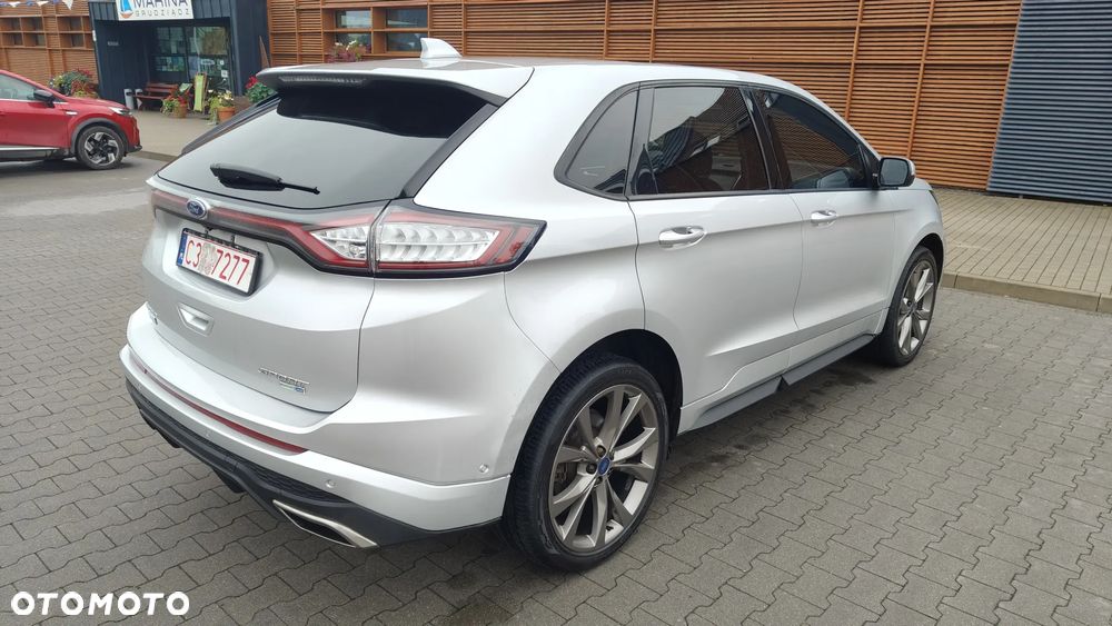 Ford Edge - 5
