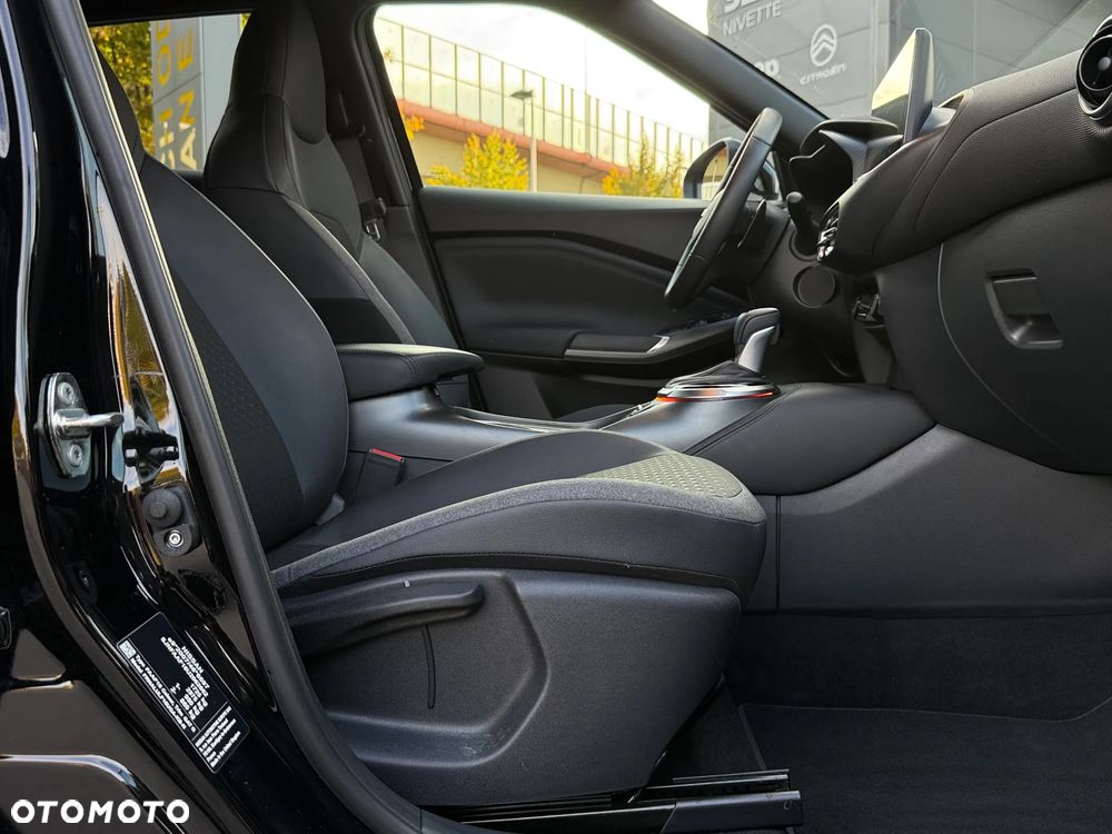 Nissan Juke 1.0 DIG-T N-Connecta DCT - 19