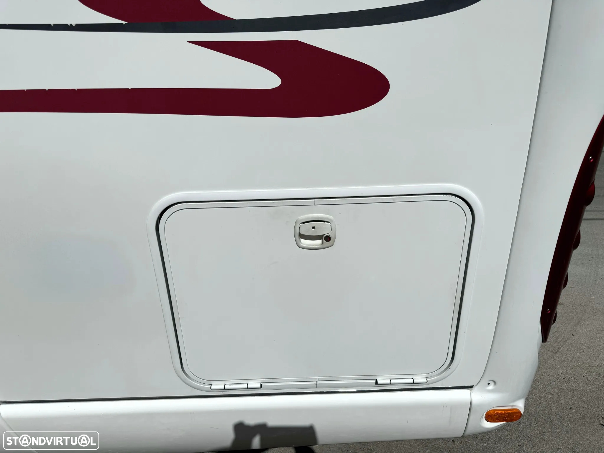 Rapido Serie 90dF 9090F 2.3JTD - 42