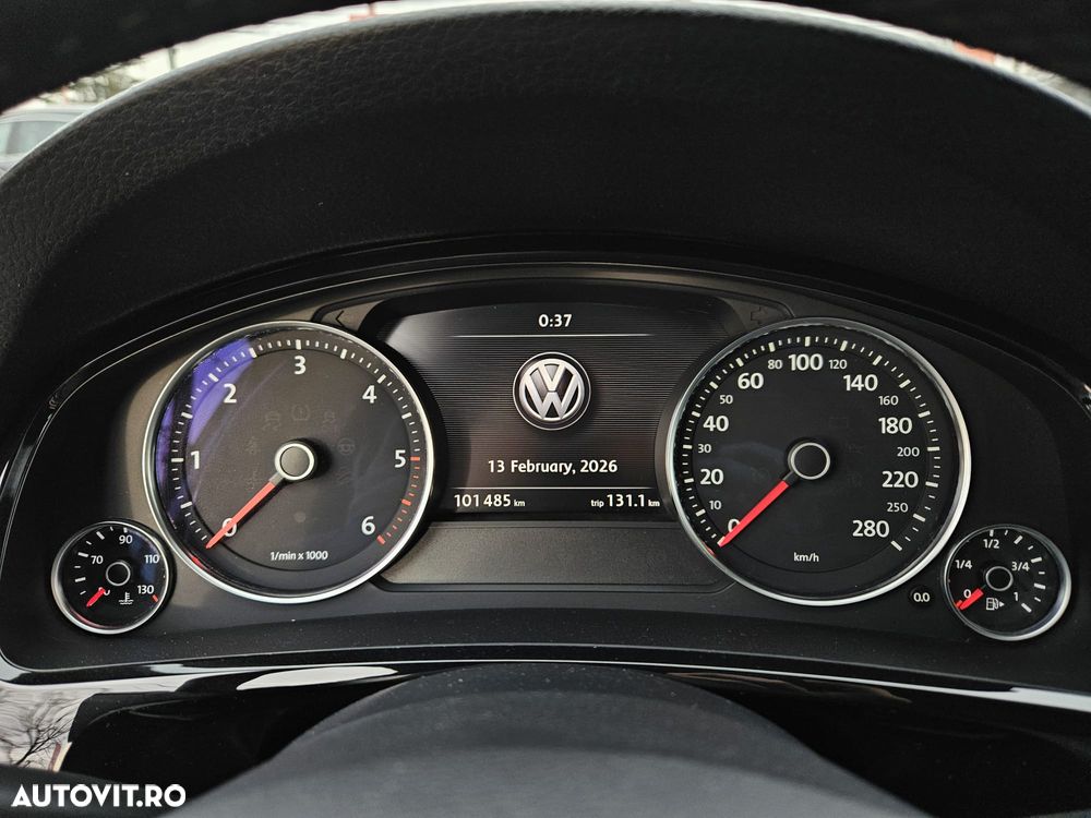 Volkswagen Touareg 3.0 V6 TDI BMT - 14