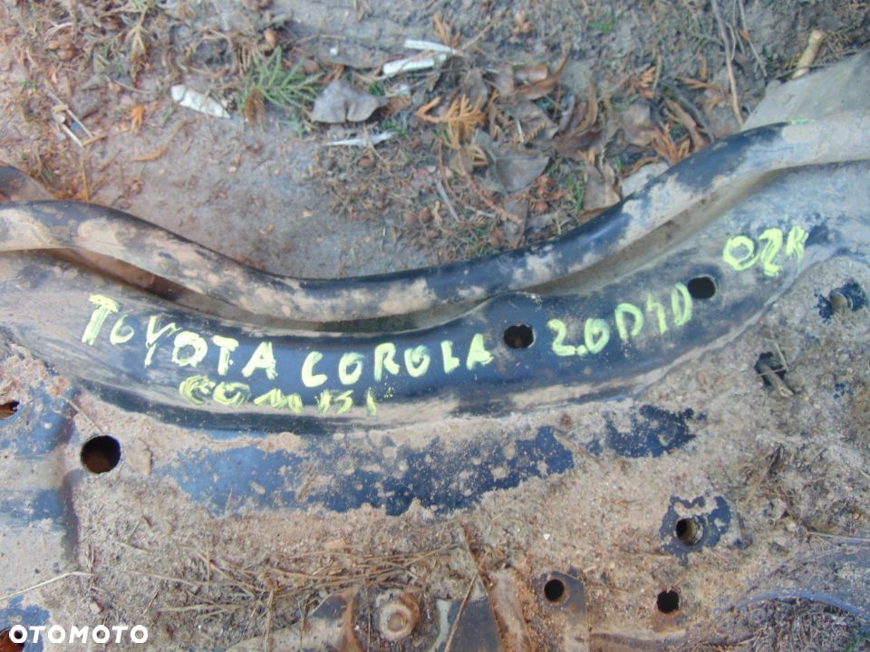 Belka przód toyota corolla e12 2,0 d4d 116 km - 2