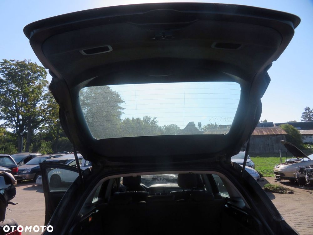 KLAPA BAGAŻNIKA TYLNA LAGUNA III PH1 KOMBI NV676  CZARNY RENAULT 2007-2012 - 8