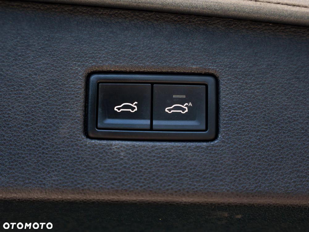 Volkswagen Tiguan 2.0 TDI SCR DSG IQ.DRIVE - 14