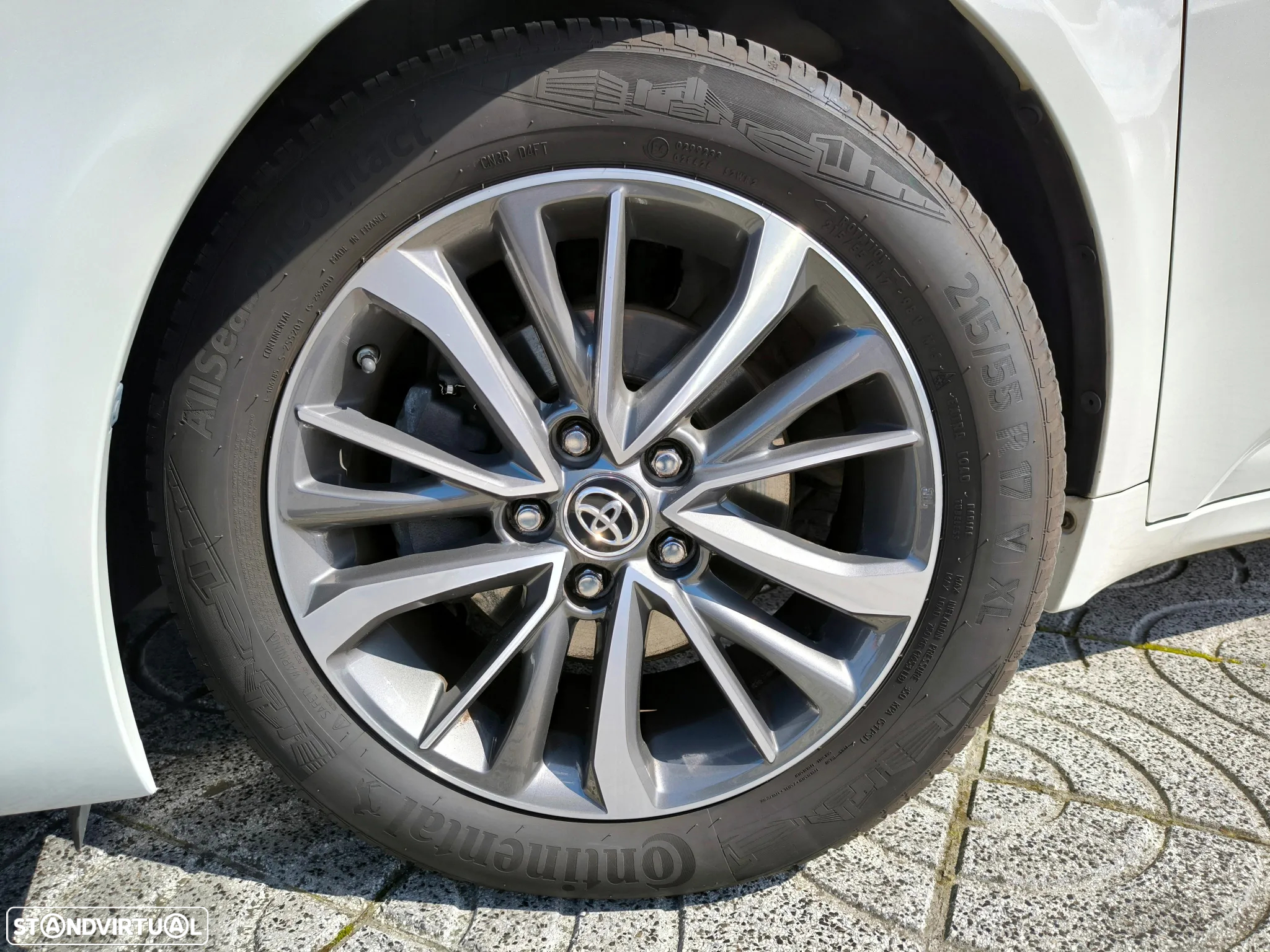 Toyota Avensis Touring Sports 1.6 D-4D Exclusive +P.Business - 24