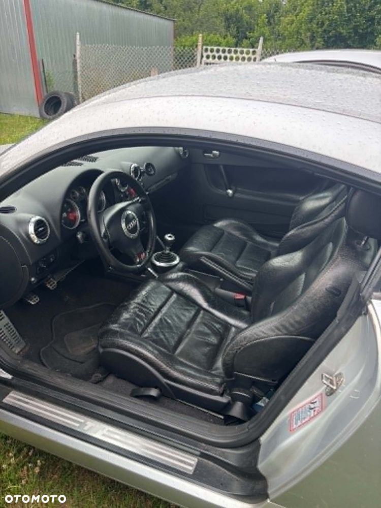 Audi TT Coupé 1.8T - 4