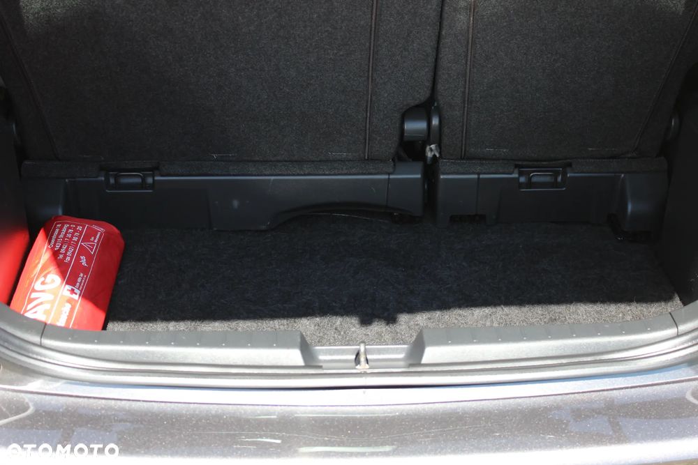 Toyota Yaris 1.33 VVT-i Executive - 26