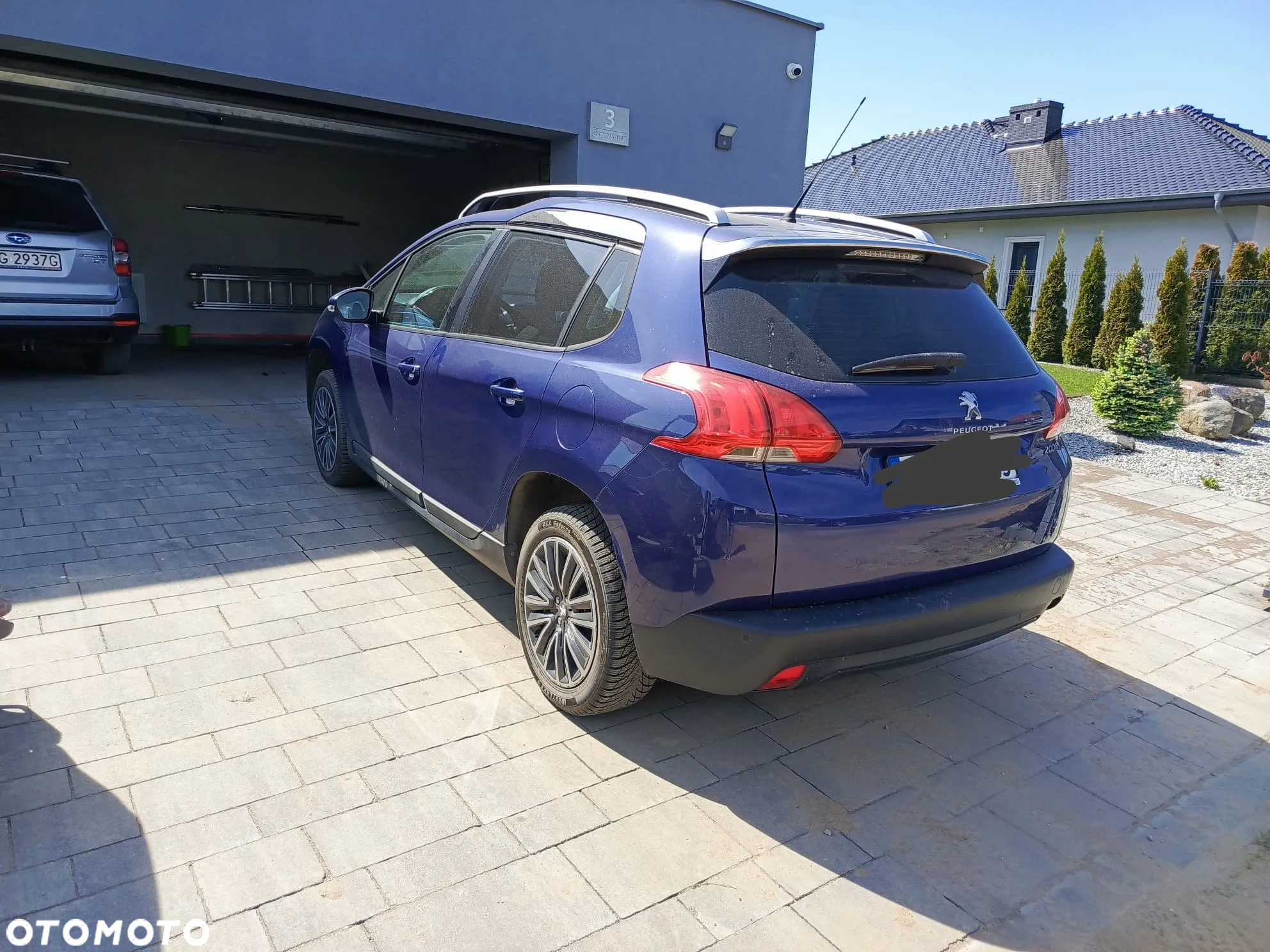 Peugeot 2008 1.2 Pure Tech Style - 4