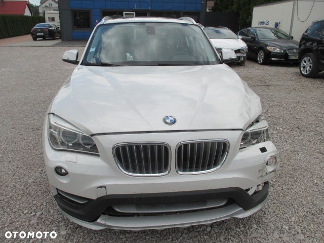 BMW X1 xDrive20d Sport Line - 2