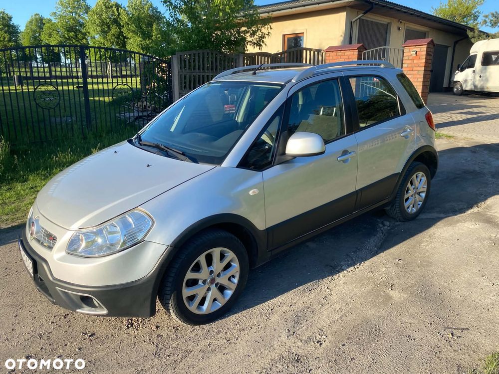 Fiat Sedici - 2
