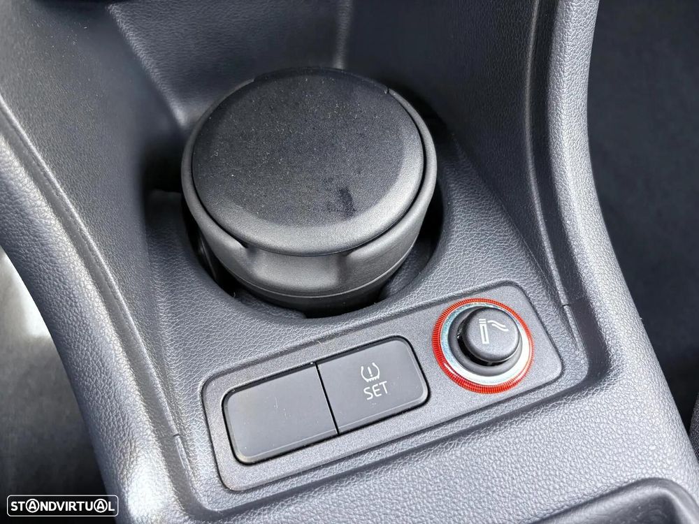 VW Up! 1.0 BMT Move - 48