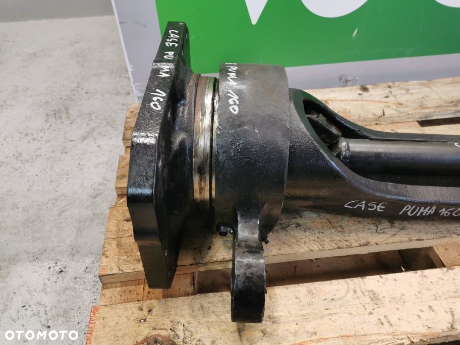 Wał napędowy z obudową Case 160 Puma - 3
