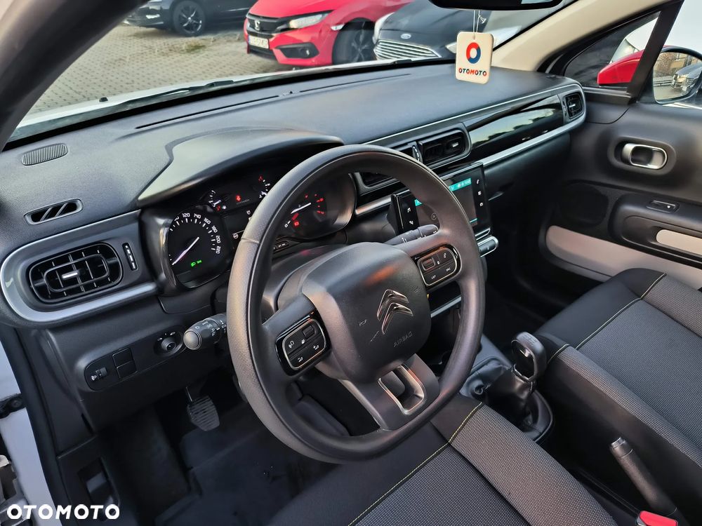 Citroën C3 1.2 PureTech Shine - 32