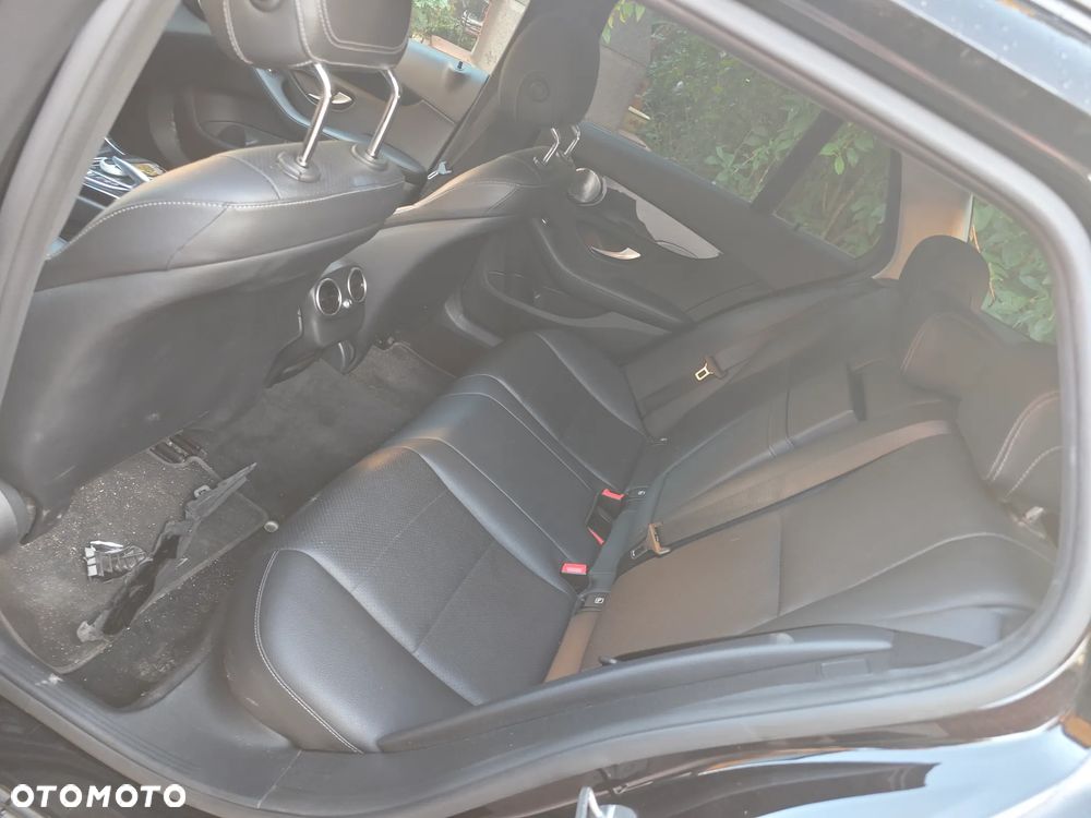 Mercedes-Benz Klasa C 220 d 9G-TRONIC Avantgarde - 6