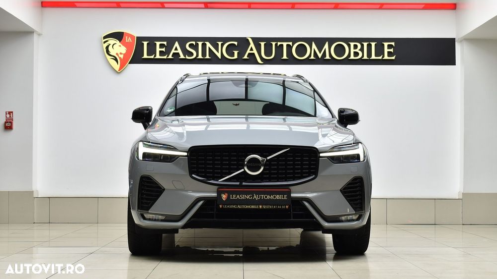 Volvo XC 60 B4 D AWD Plus Dark - 2
