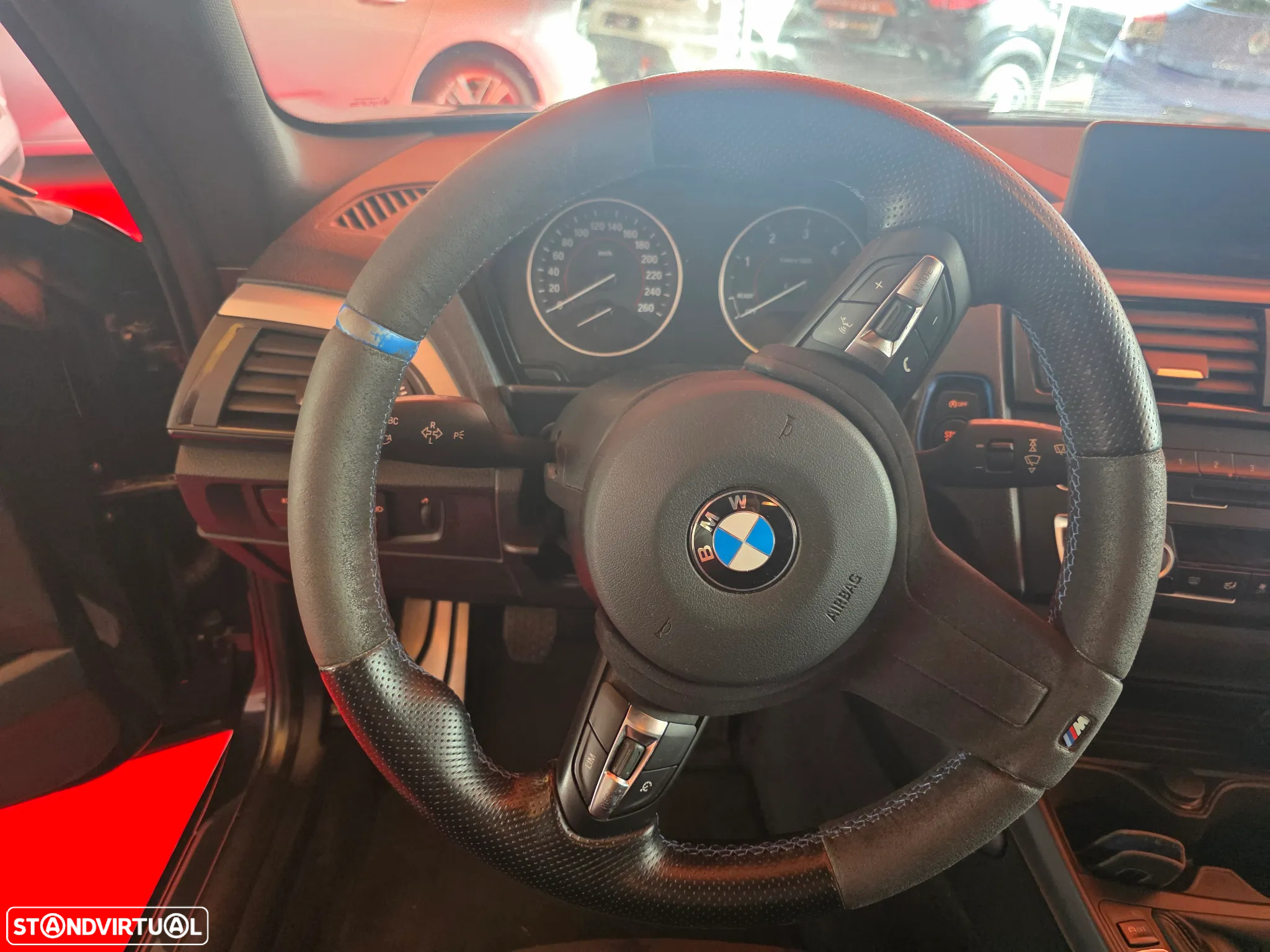 BMW 120 d Pack M - 13