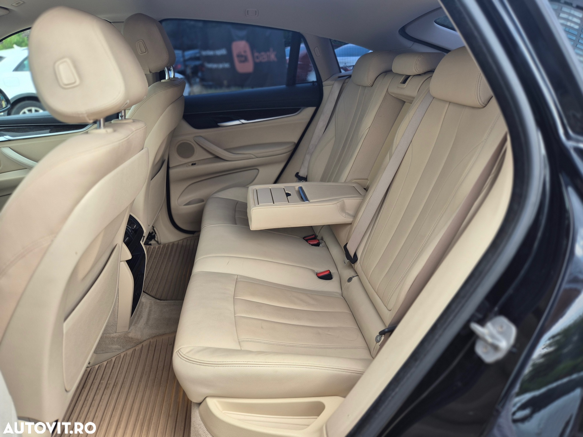 BMW X6 xDrive30d - 10