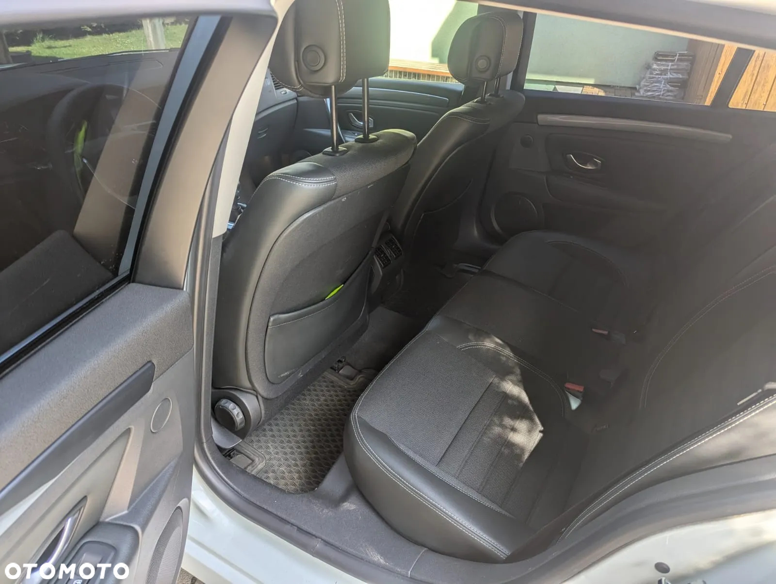 Renault Laguna - 14