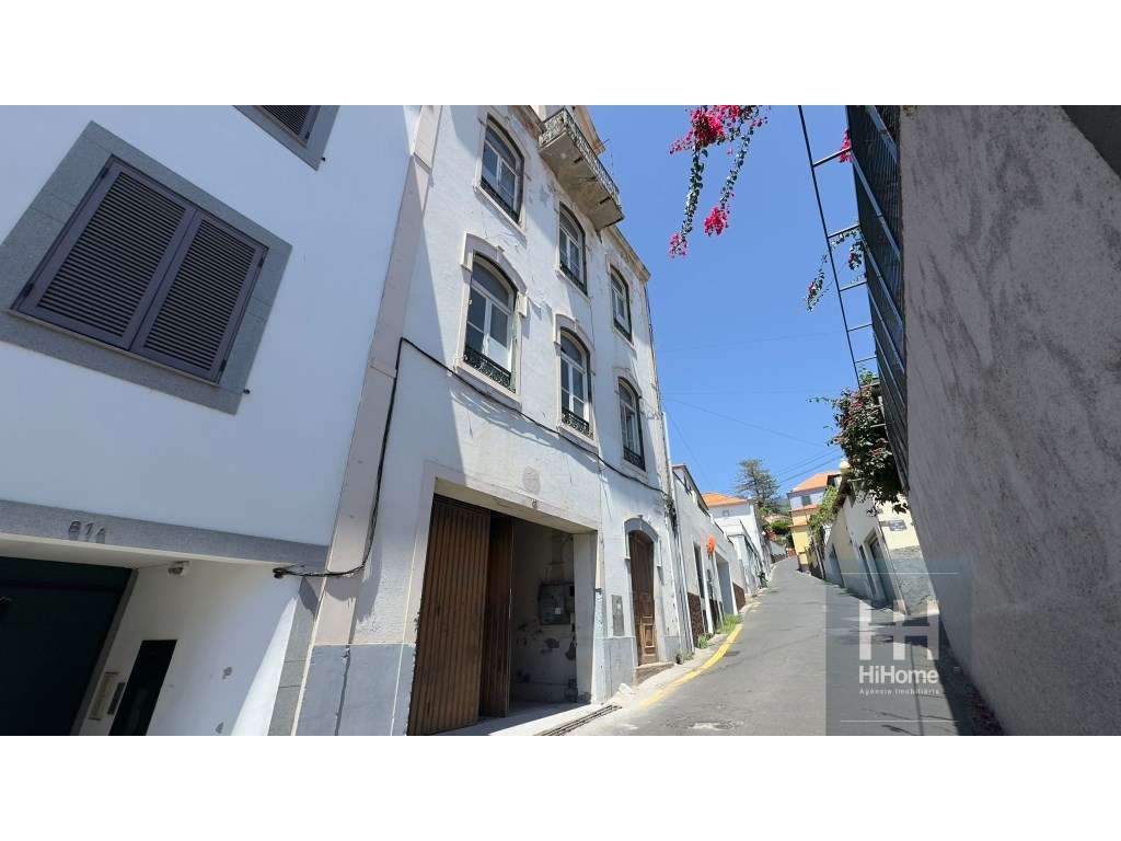 Prédio para remodelação total com vista mar | Santa Luzia, Funchal - Grande imagem: 4/37