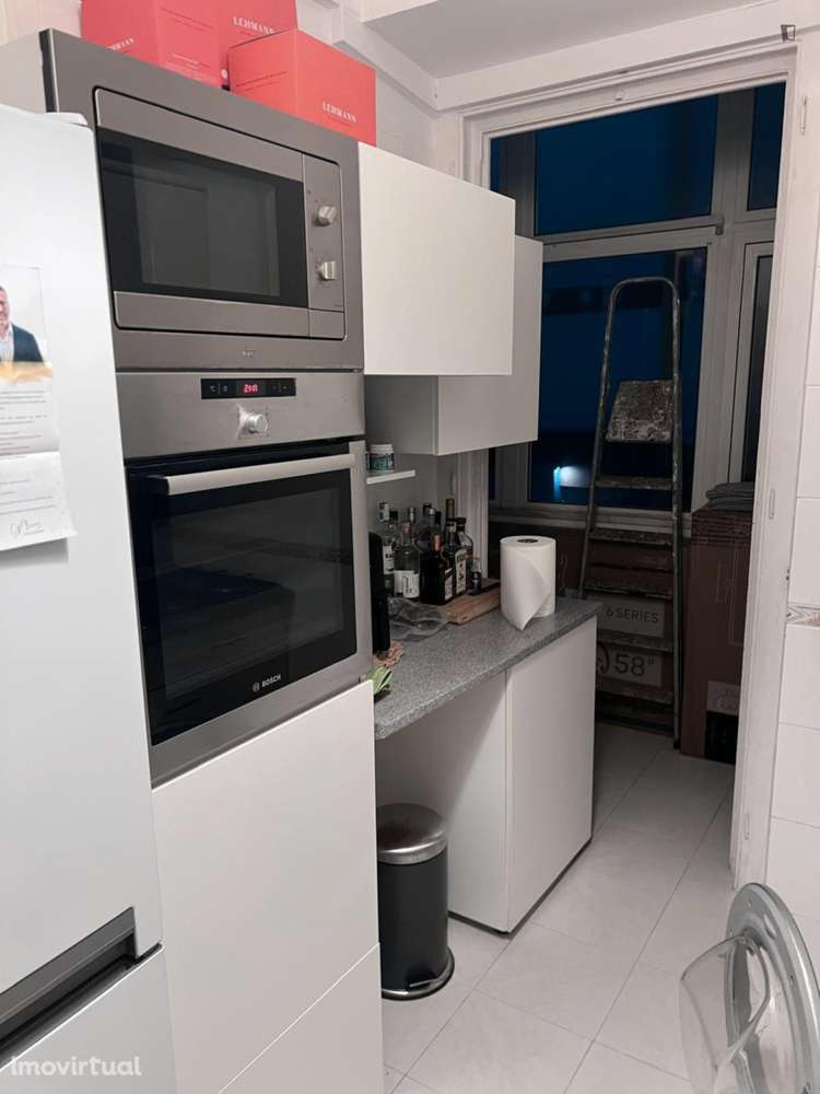 Quarto - localizado em Graça Lisbon - Grande imagem: 3/8