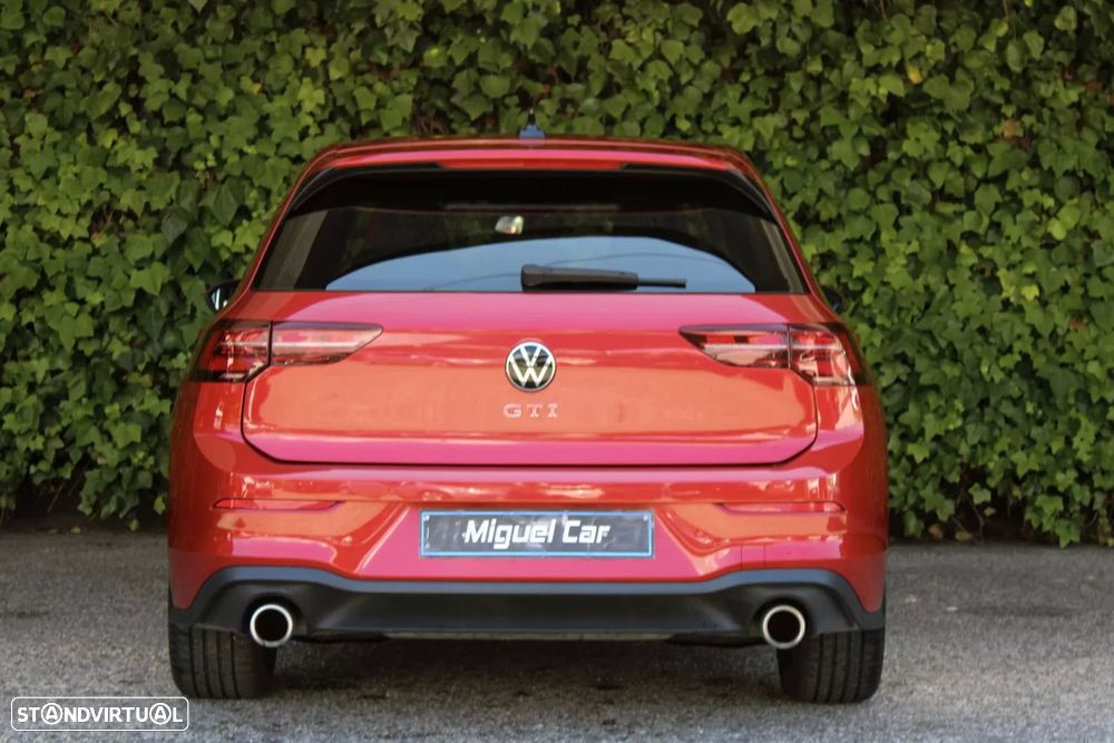 VW Golf 2.0 TSI GTI DSG - 11
