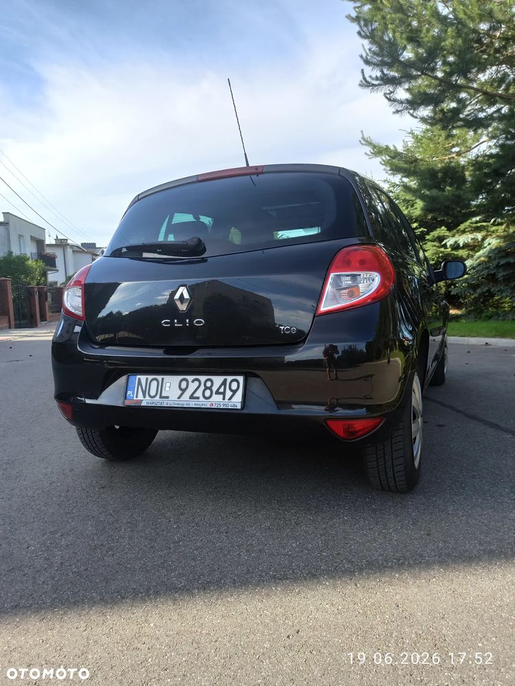 Renault Clio TCe 100 nightDay - 6