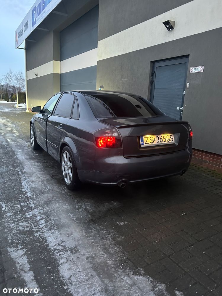 Audi A4 Limousine 1.8 T - 2