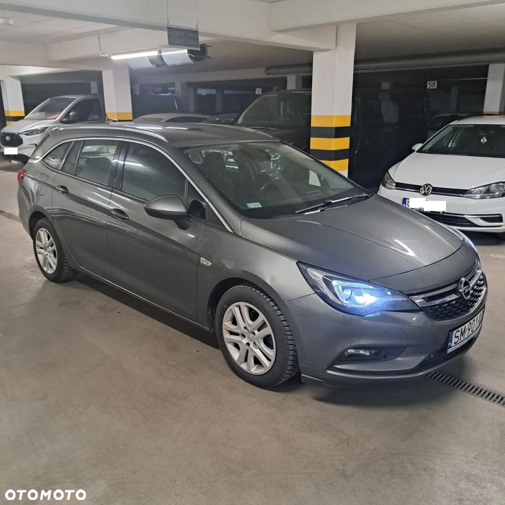 Opel Astra 1.6 CDTI Dynamic S&S - 2