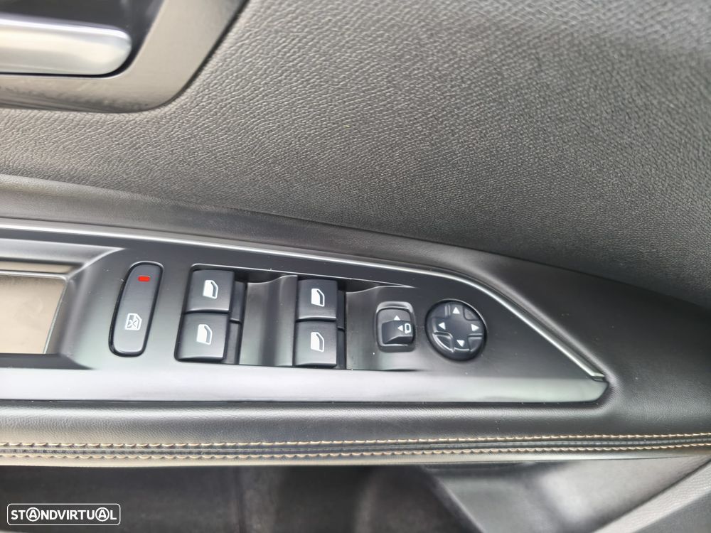 Peugeot 5008 1.5 BlueHDi GT Line - 26