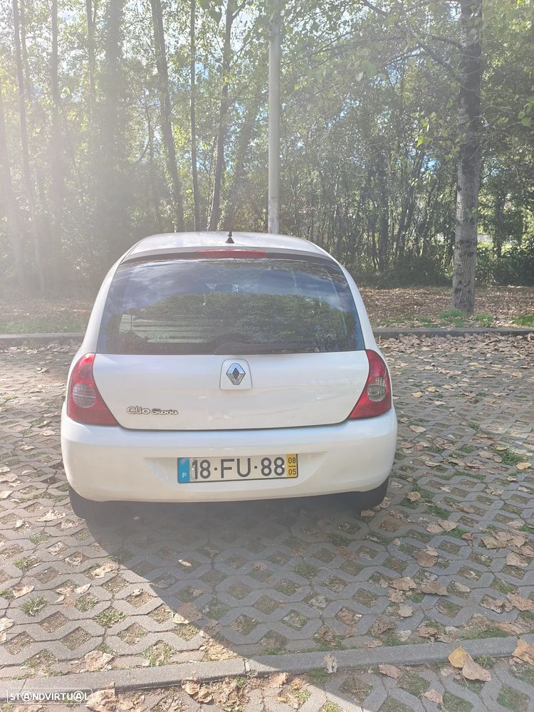 Renault Clio - 3