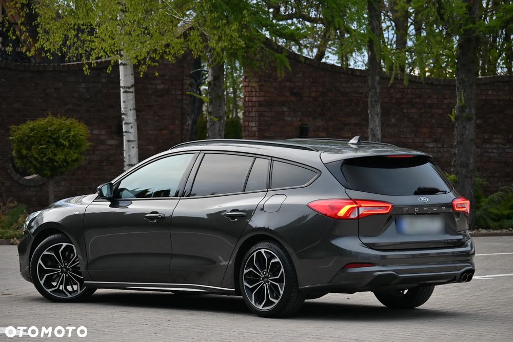 Ford Focus 1.5 EcoBoost ST-Line - 19