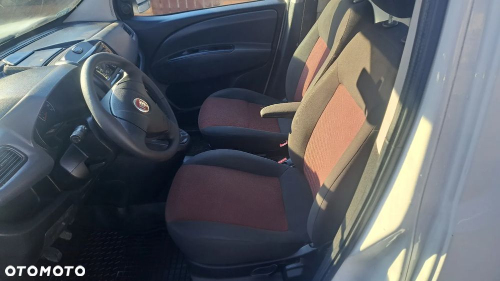 Fiat Doblo - 11
