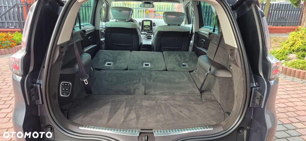 Renault Espace 1.6 dCi Energy Initiale Paris EDC 7os - 29