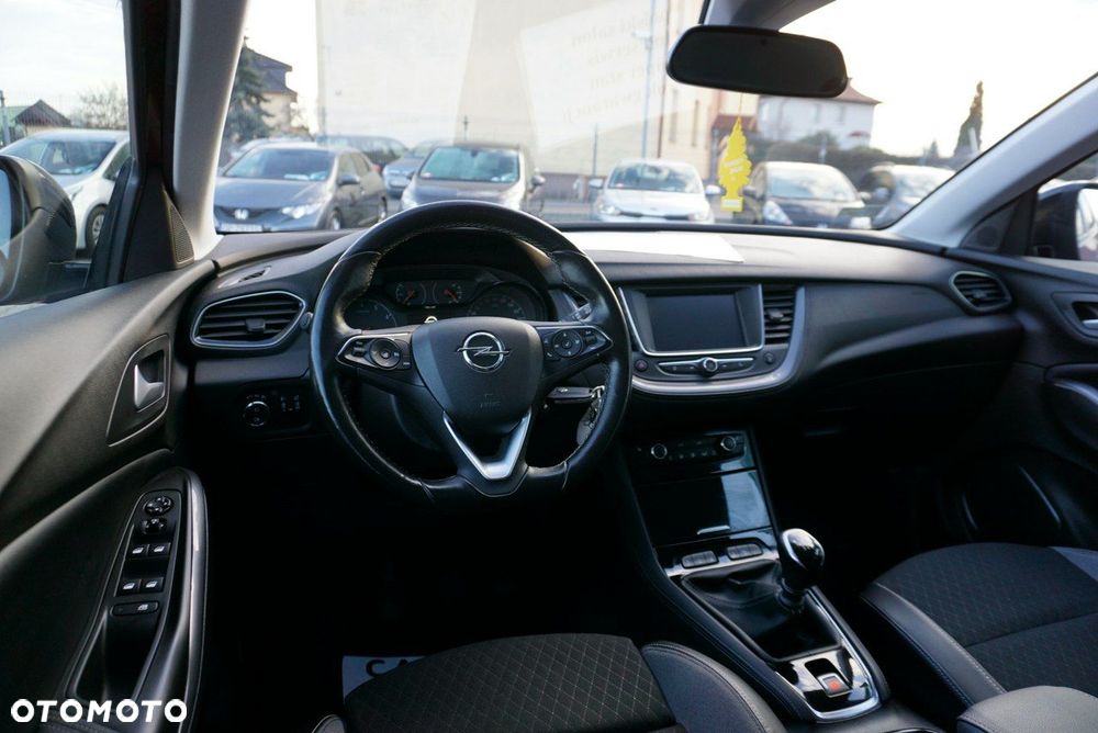 Opel Grandland X - 17