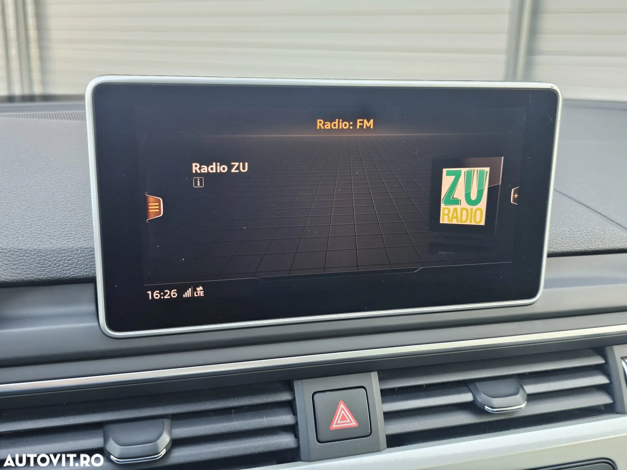 Audi A4 Avant 2.0 40 TDI quattro S tronic Advanced - 35