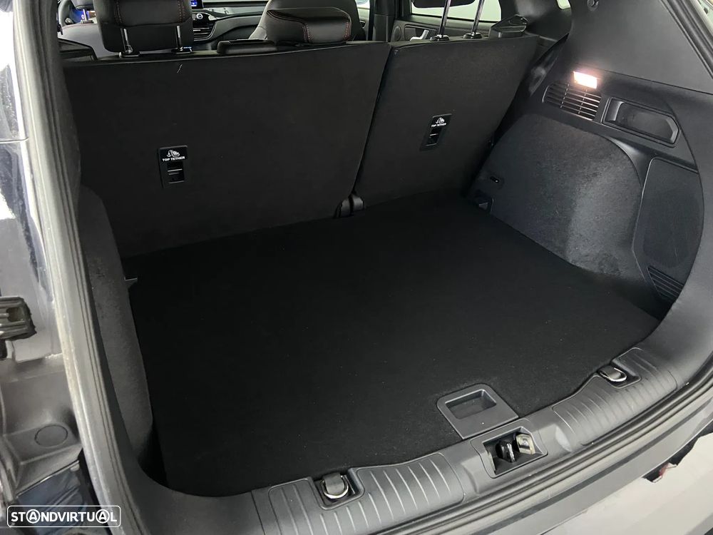 Ford Kuga 2.5 PHEV ST-Line X - 12