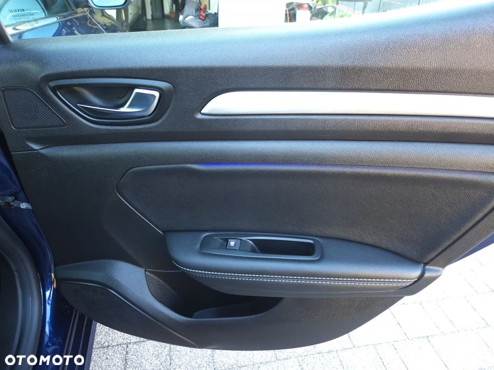 Renault Megane 1.3 TCe FAP Intens - 30
