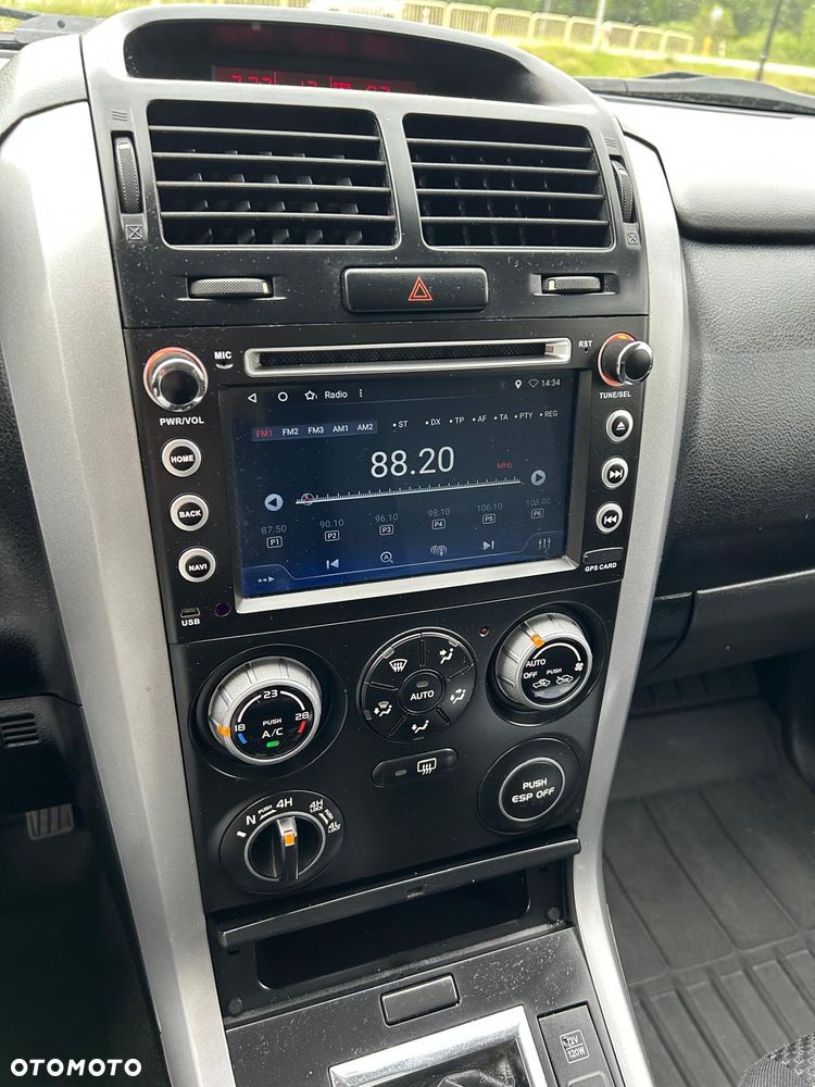 Suzuki Grand Vitara - 11