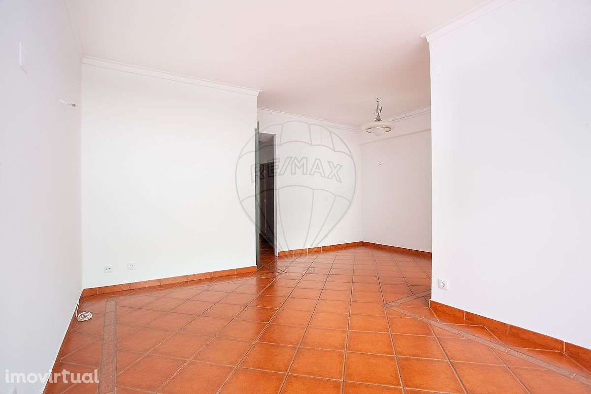 Apartamento T2 para arrendamento - Grande imagem: 2/24