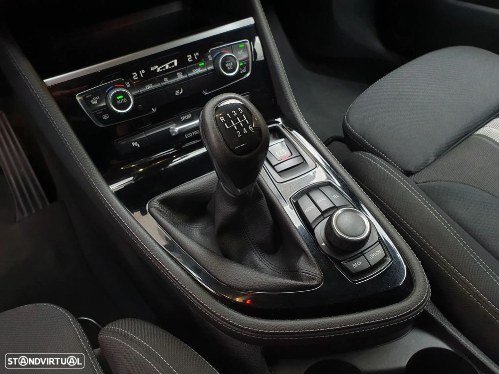 BMW 216 Active Tourer d Sport Line - 13