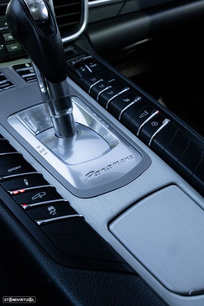 Porsche Panamera Platinum Edition - 20